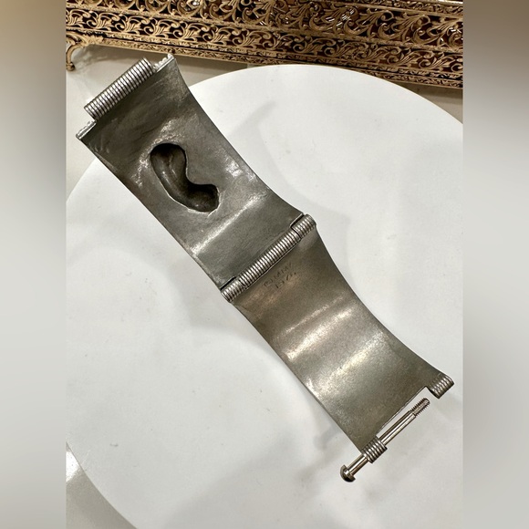 VTG RARE MMA 1976 Pewter Lion Cuff Bracelet - EUC - King Tut - Egyptian Revival - Picture 16 of 17